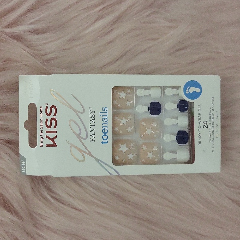 Brand New KISS GEL FANTASY TOENAILS